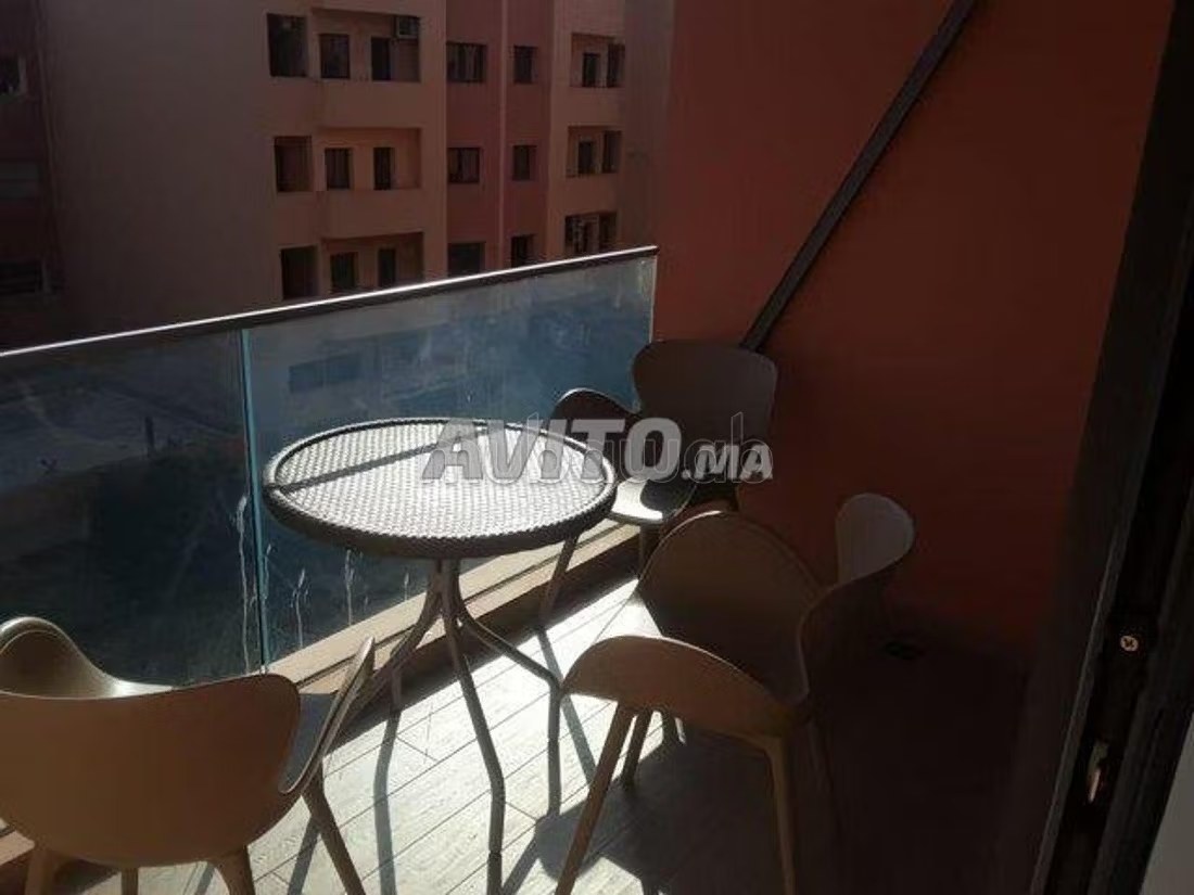 Appartements à louer à Kéliz. 2 pièces. Jardin et ascenseur