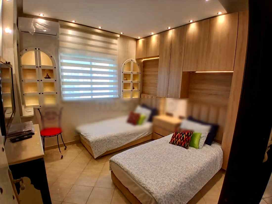 Appartement de vacances à louer à El Manar 
El Hank. Superficie 70 m². Système de parabole et salon marocain - Photo 14