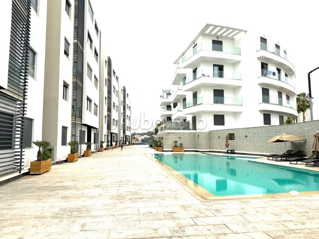 Location saisonnière à Founti. Résidence à 300 mètres de la plage 1 chambre. Places de stationnement et terrasse - Photo 16