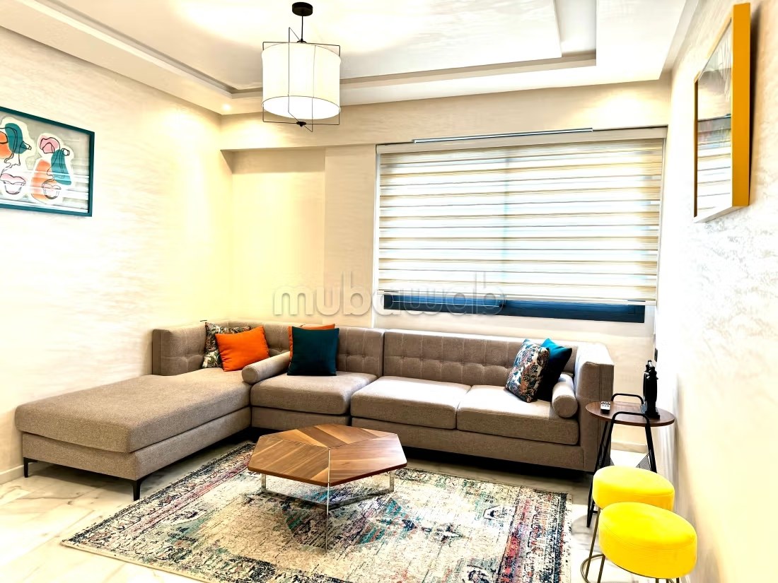 Location saisonnière à Founti. Résidence à 300 mètres de la plage 1 chambre. Places de stationnement et terrasse - Photo 2