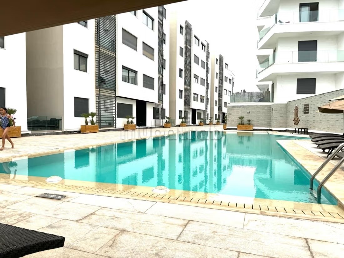 Location saisonnière à Founti. Résidence à 300 mètres de la plage 1 chambre. Places de stationnement et terrasse - Photo 15