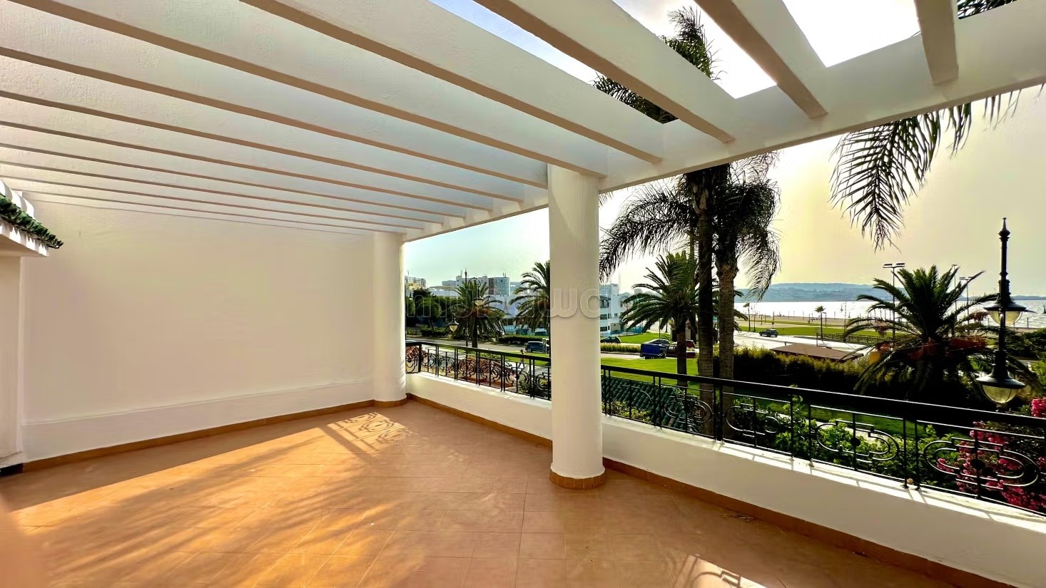 Villa Meublée à Louer – Malabata – Vue Mer Pour Vacances