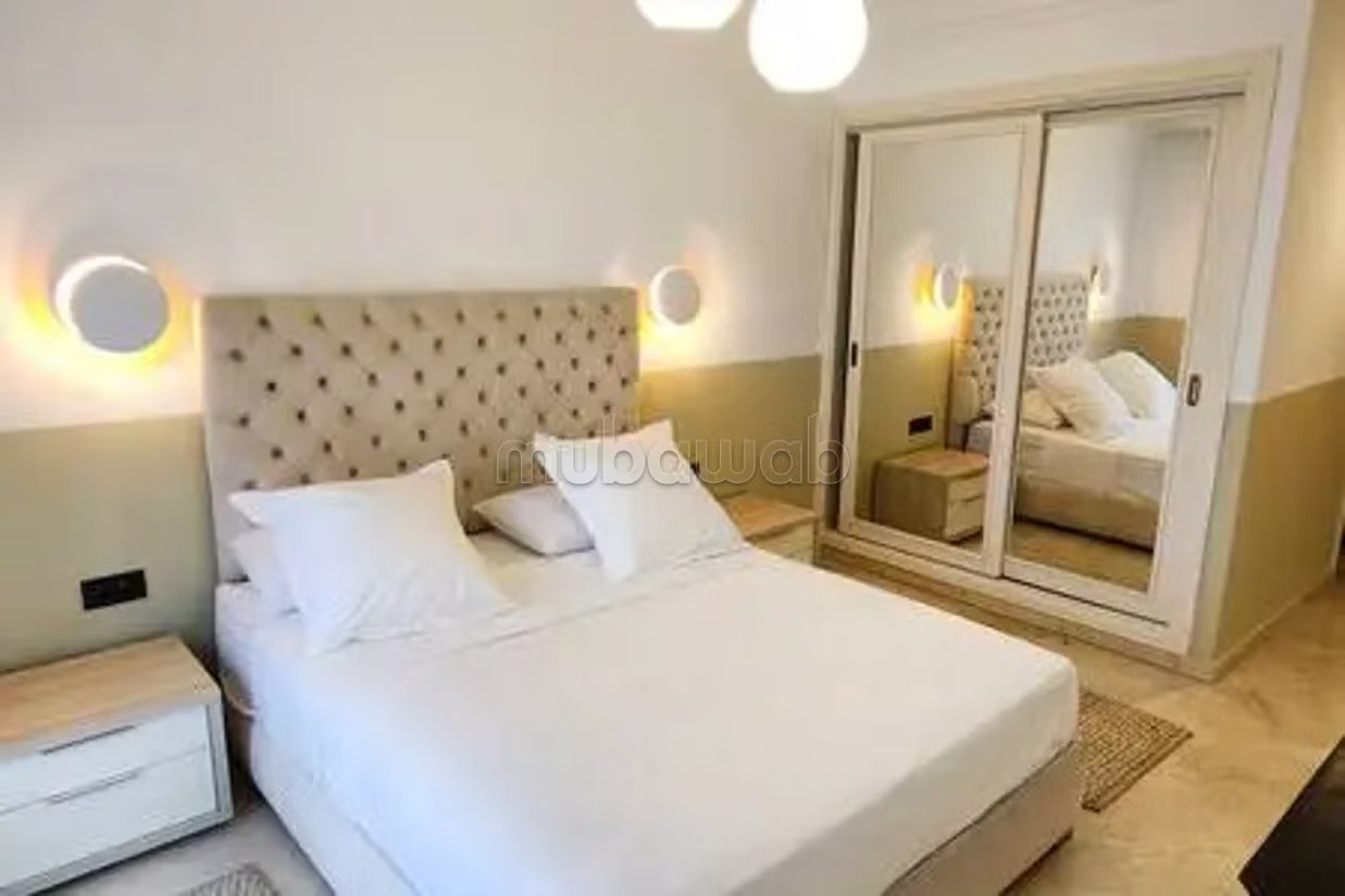 Appartements à louer à Triangle d'Or. 3 belles chambres. Avec ascenseur et terrasse - Photo 5