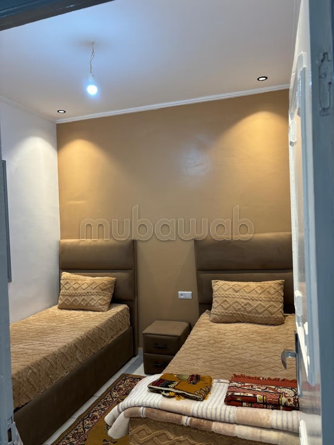 Location saisonnière à Bab Enzh. Surface de 56 m². Porte blindée et chauffage central - Photo 9