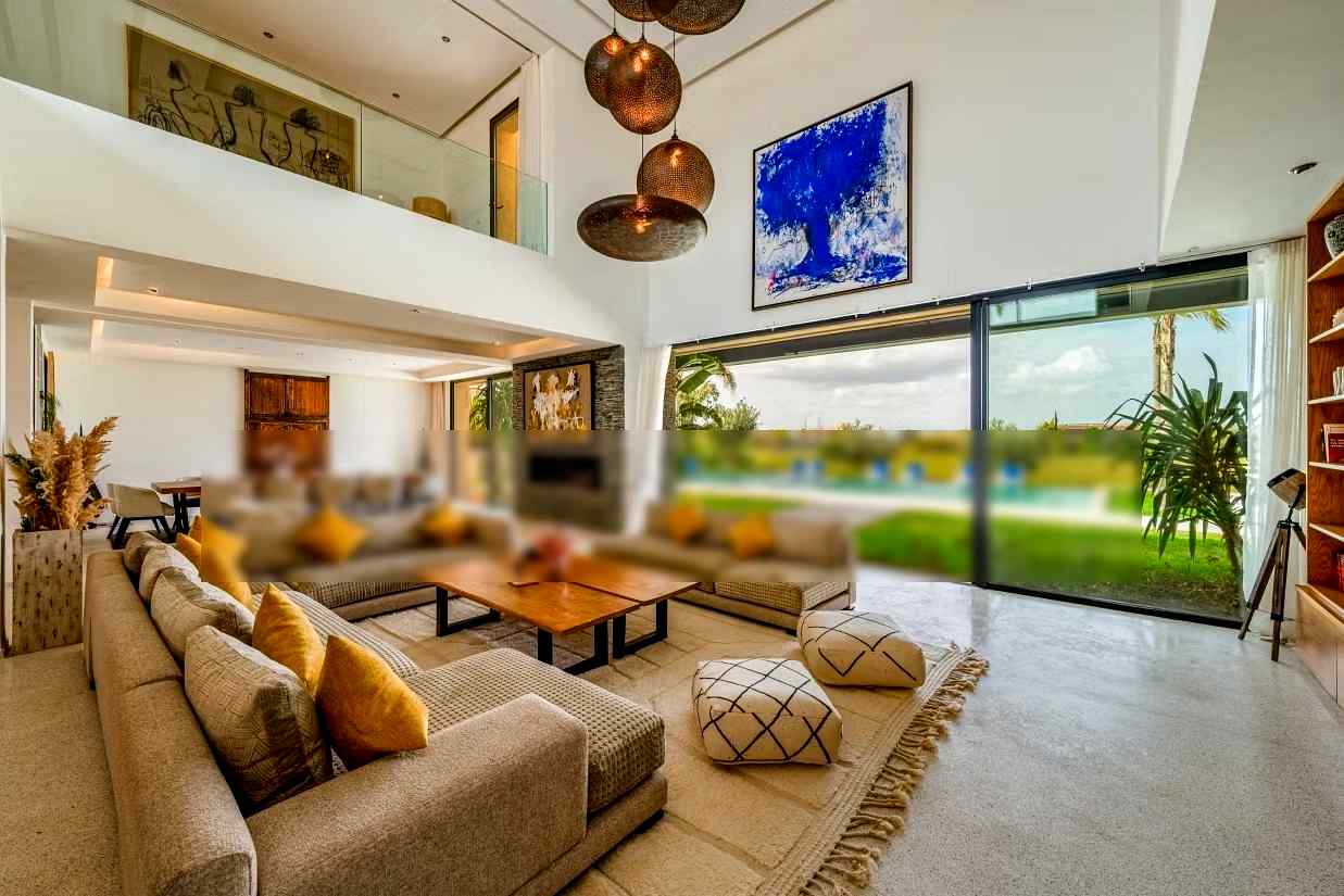 Front golf villa luxurious villa to rent