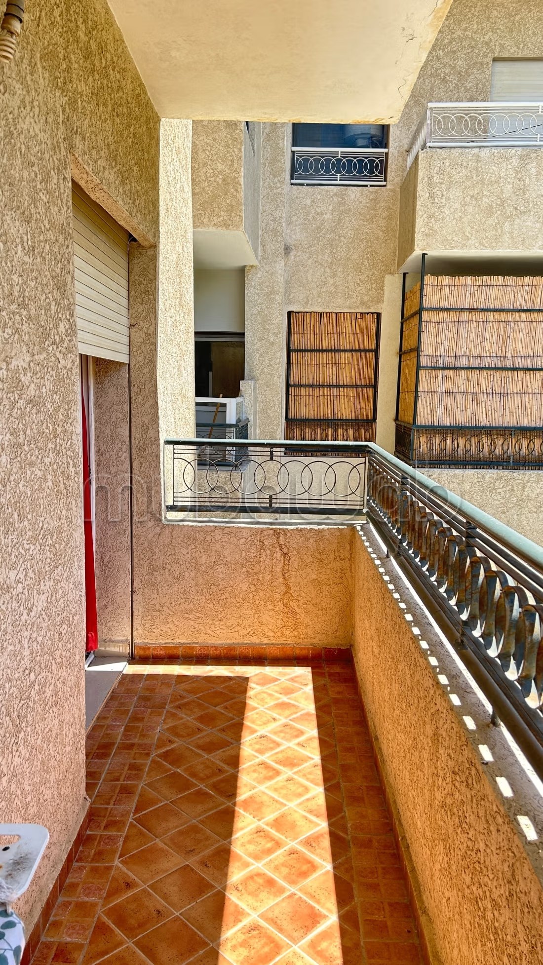 Location d'un appartement à Marchan. 1 Pièce. Espaces verts et ascenseur - Photo 5