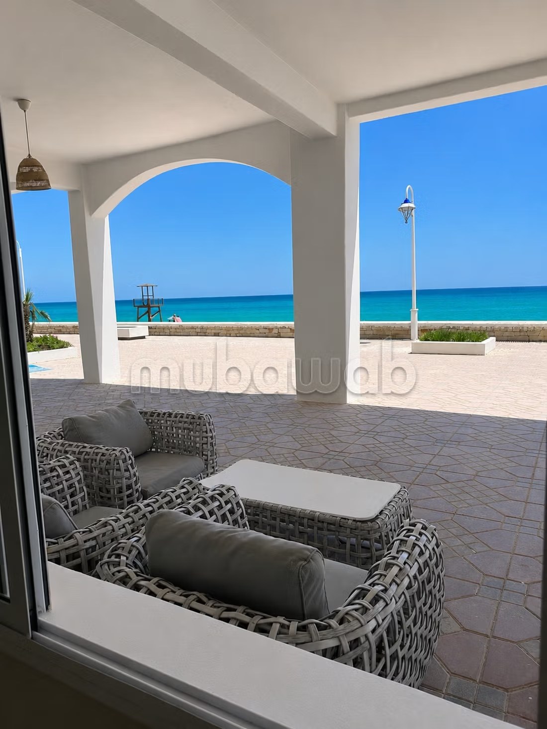 Location d'un appartement à M'Diq. 3 chambres. Nombres minimum de nuits 4