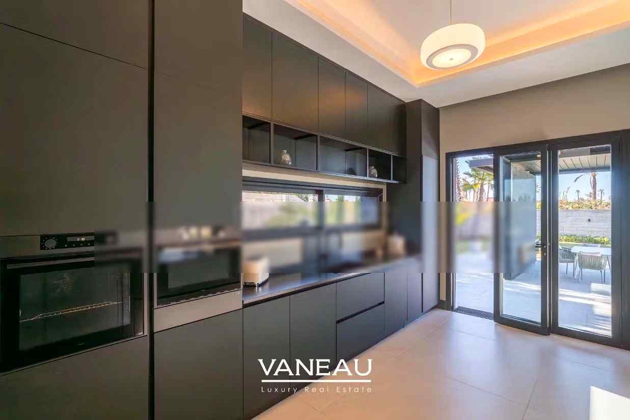 Villa neuve contemporaine a proximité de golfs prestigieux - Photo 9