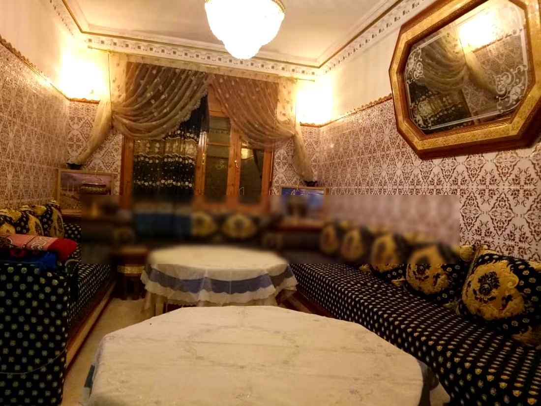 Location saisonnière à El hajeb. Superficie 110 m². Nombres minimum de nuits 1