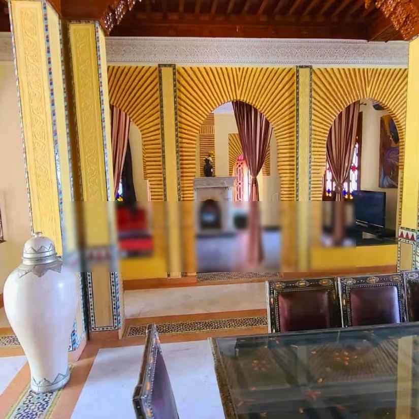 Maison de luxe à louer à Route de Fez. 5 grandes pièces. Cheminée et concierge - Photo 5