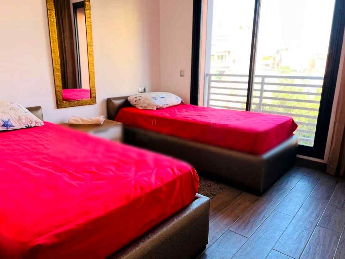 Appartements à louer à Guéliz. Surface totale 90 m². Parking et ascenseur - Photo 9