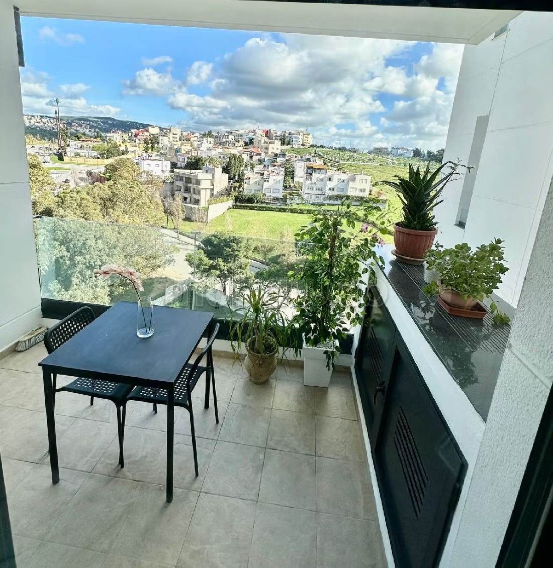 Appartements à louer à Tanger City Center. Surface totale 80 m². Espaces verts et ascenseur - Photo 3