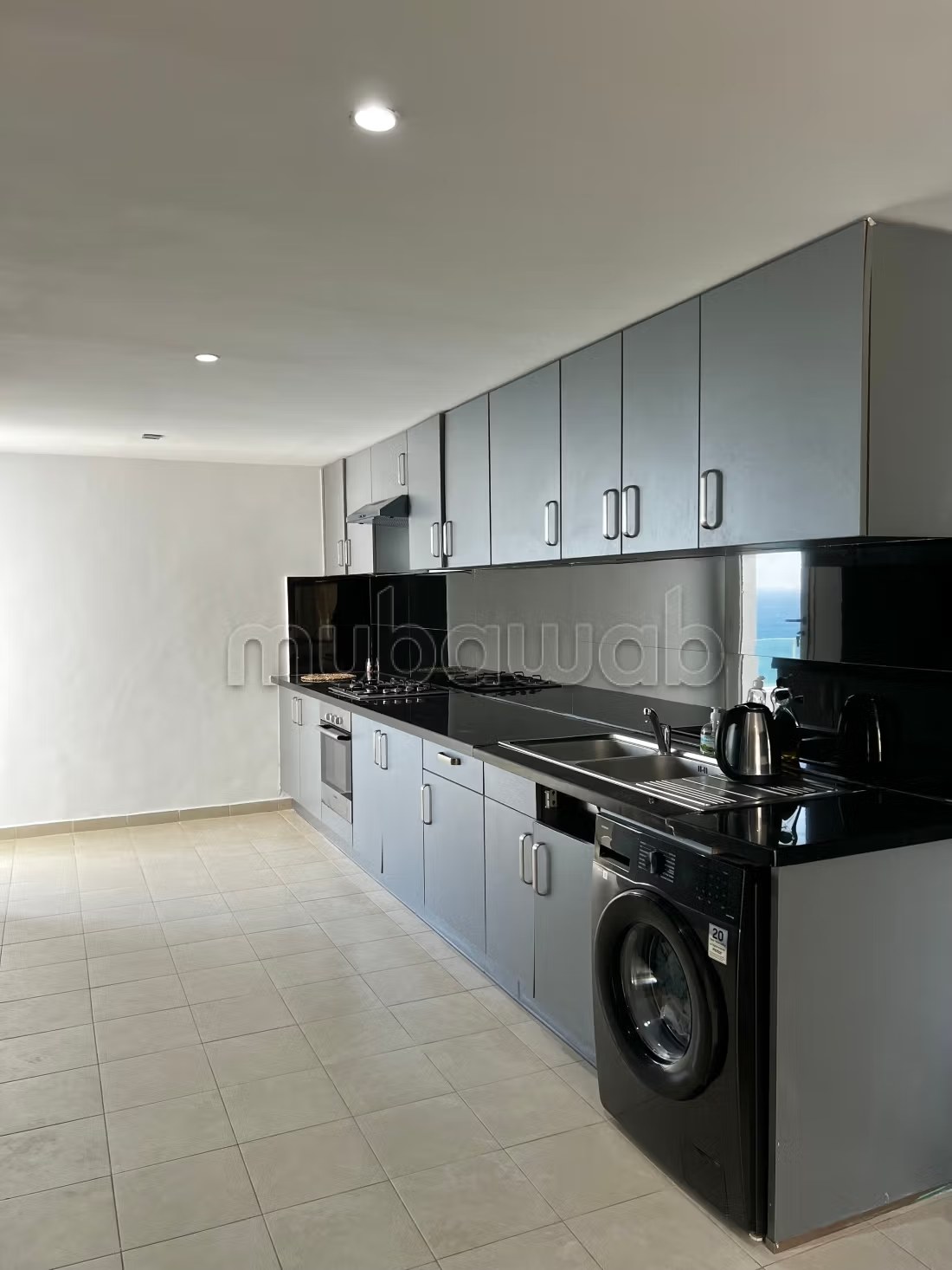 Location d'un appartement à Malabata. 3 belles chambres. Vue sur mer et porte blindée - Photo 17