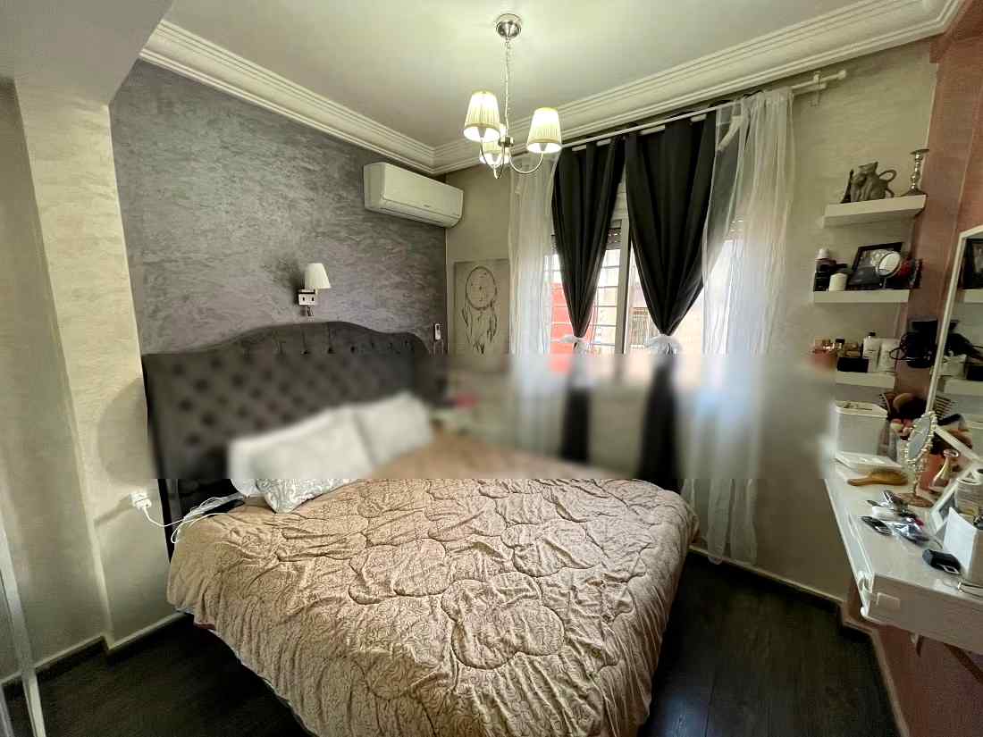Appart 2 Chambre Bourgogne 
Mosque Hassan 2