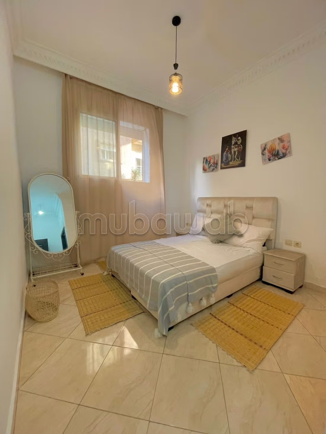 Location saisonnière à Kasbah. 2 chambres. Porte blindée, salon marocain - Photo 8
