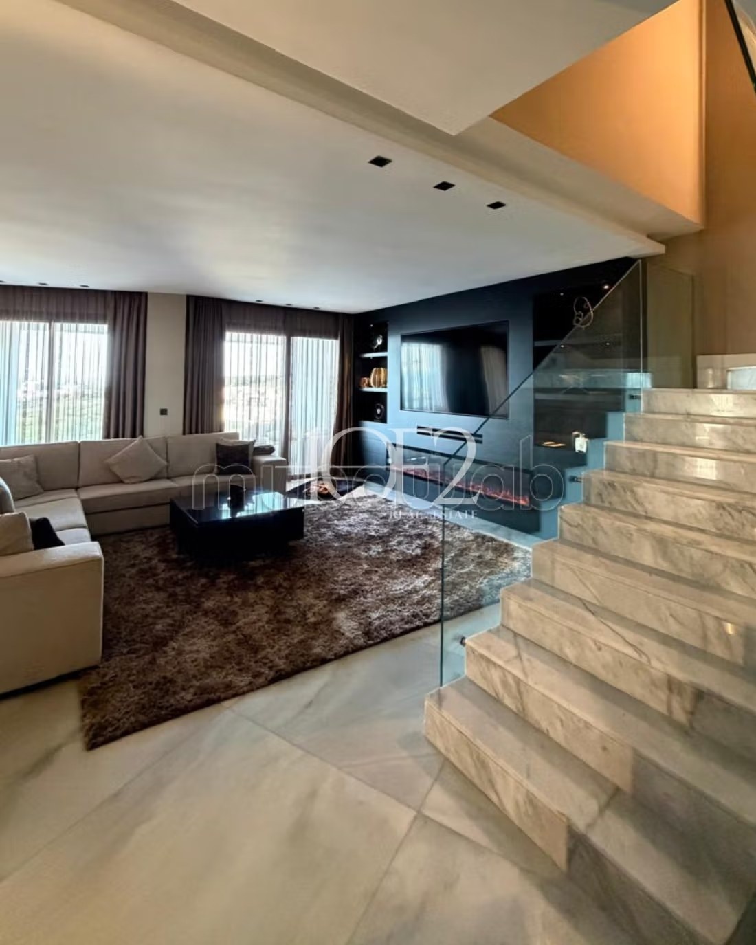 Duplex de luxe à louer – Vue mer