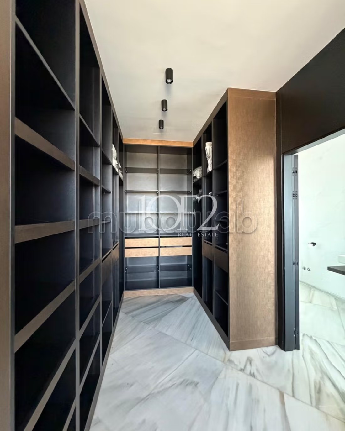 Duplex de luxe à louer – Vue mer - Photo 7