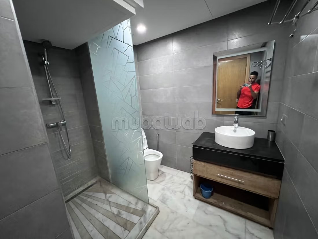 Appartements à louer à Guéliz. Surface totale 90 m². Parking et ascenseur - Photo 8