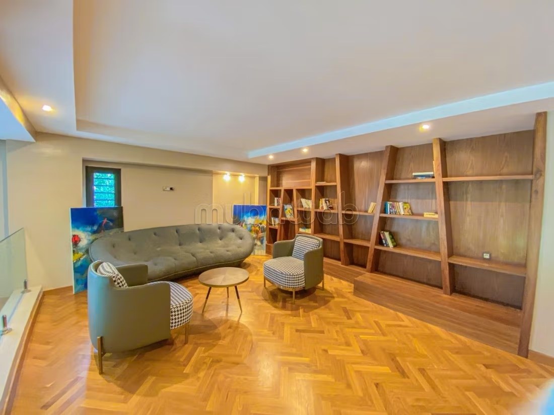 Très bel appartement en location à Agdal. Surface de 100 m². Meublé - Photo 5