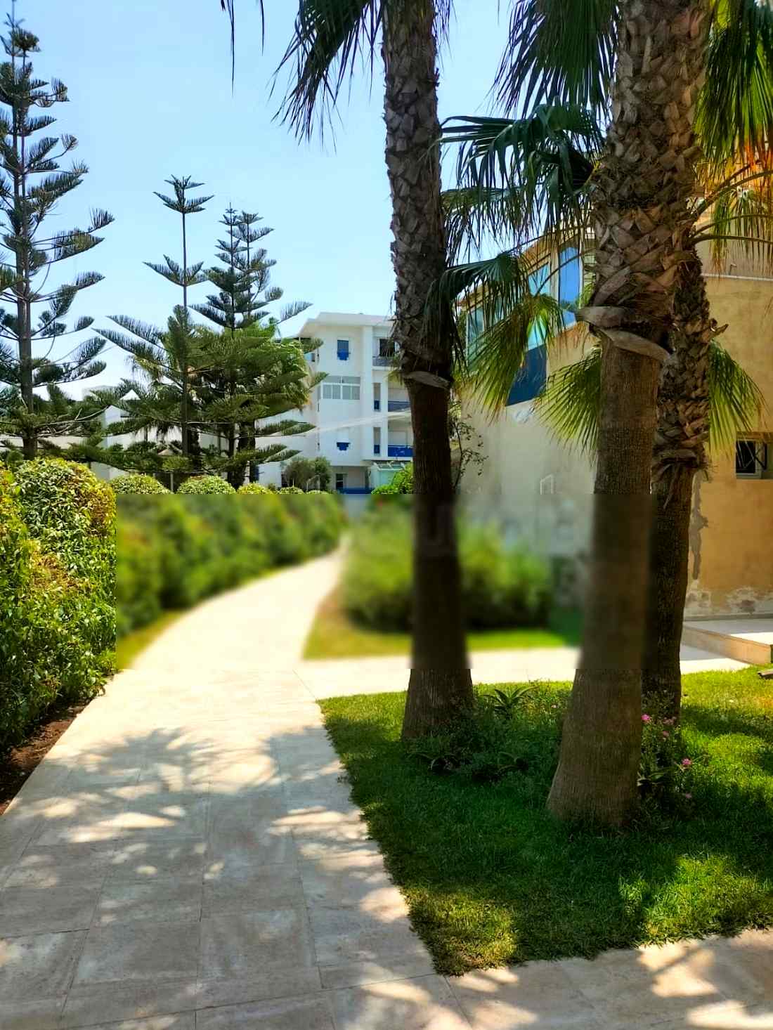 Location d'un appartement à Le boulevard Mohammed V. 
1 chambre. 
Nombre minimum de nuitées 2 - Photo 4