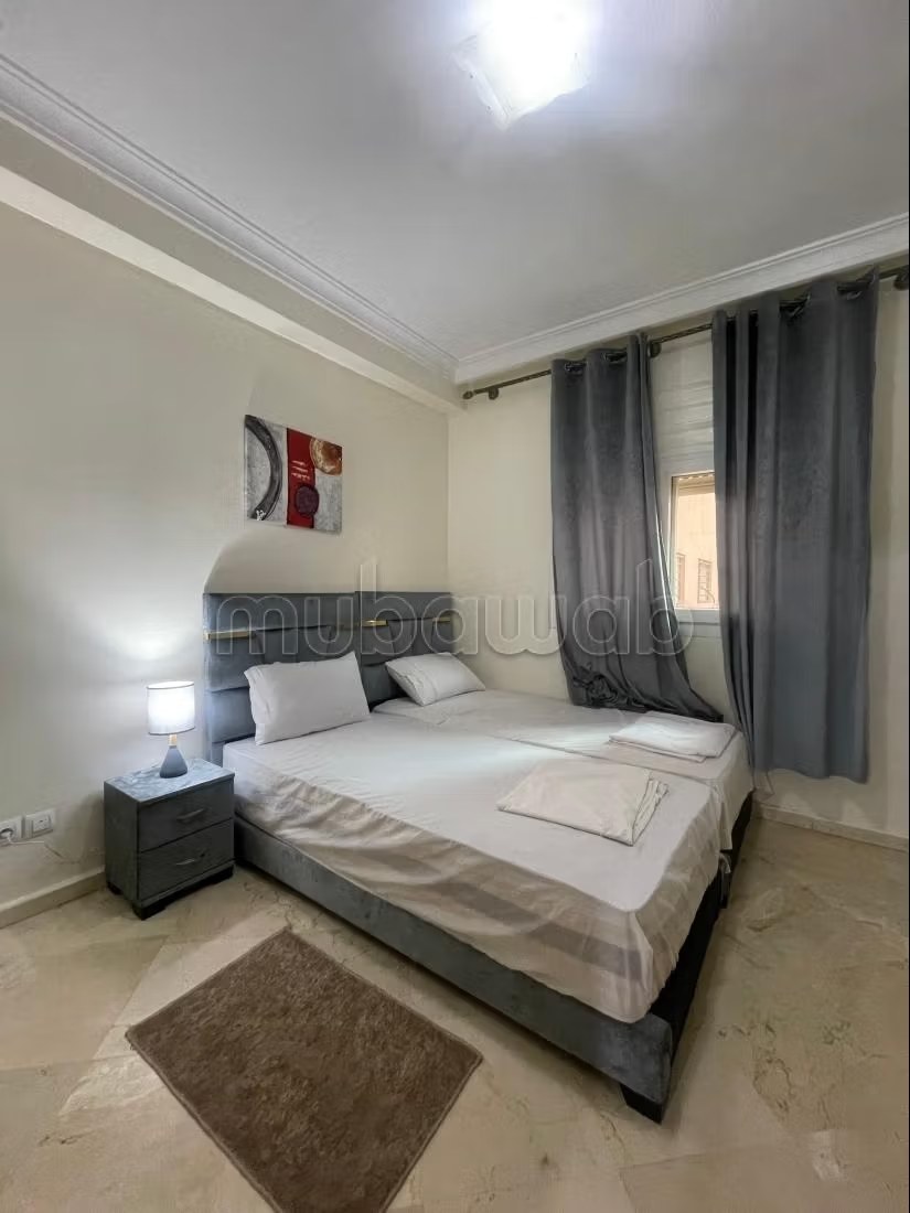 Location saisonnière à Guéliz. 2 chambres. Salon traditionnel marocain, résidence sécurisée