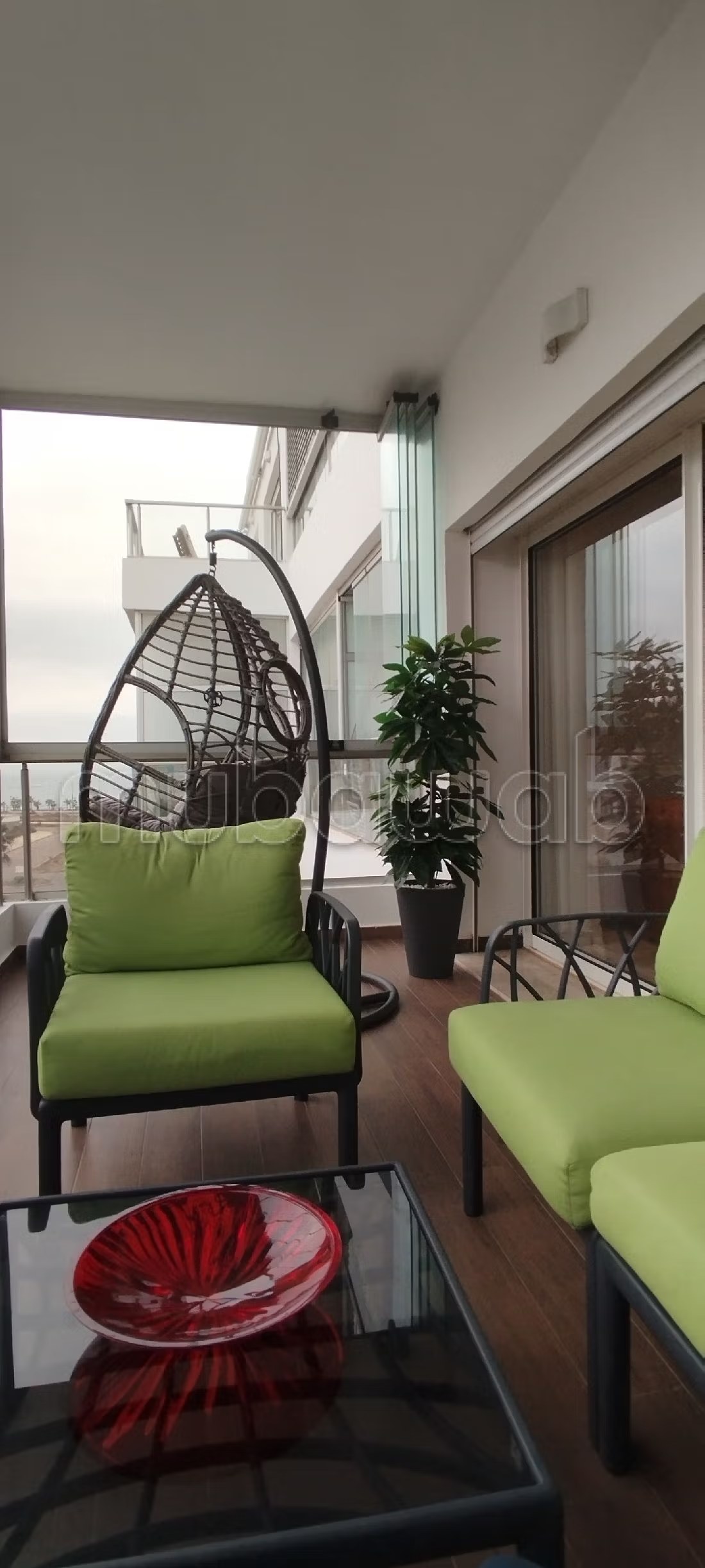 Location saisonnière à Dar Bouazza. Surface totale 170 m². Places de parking et terrasse - Photo 5