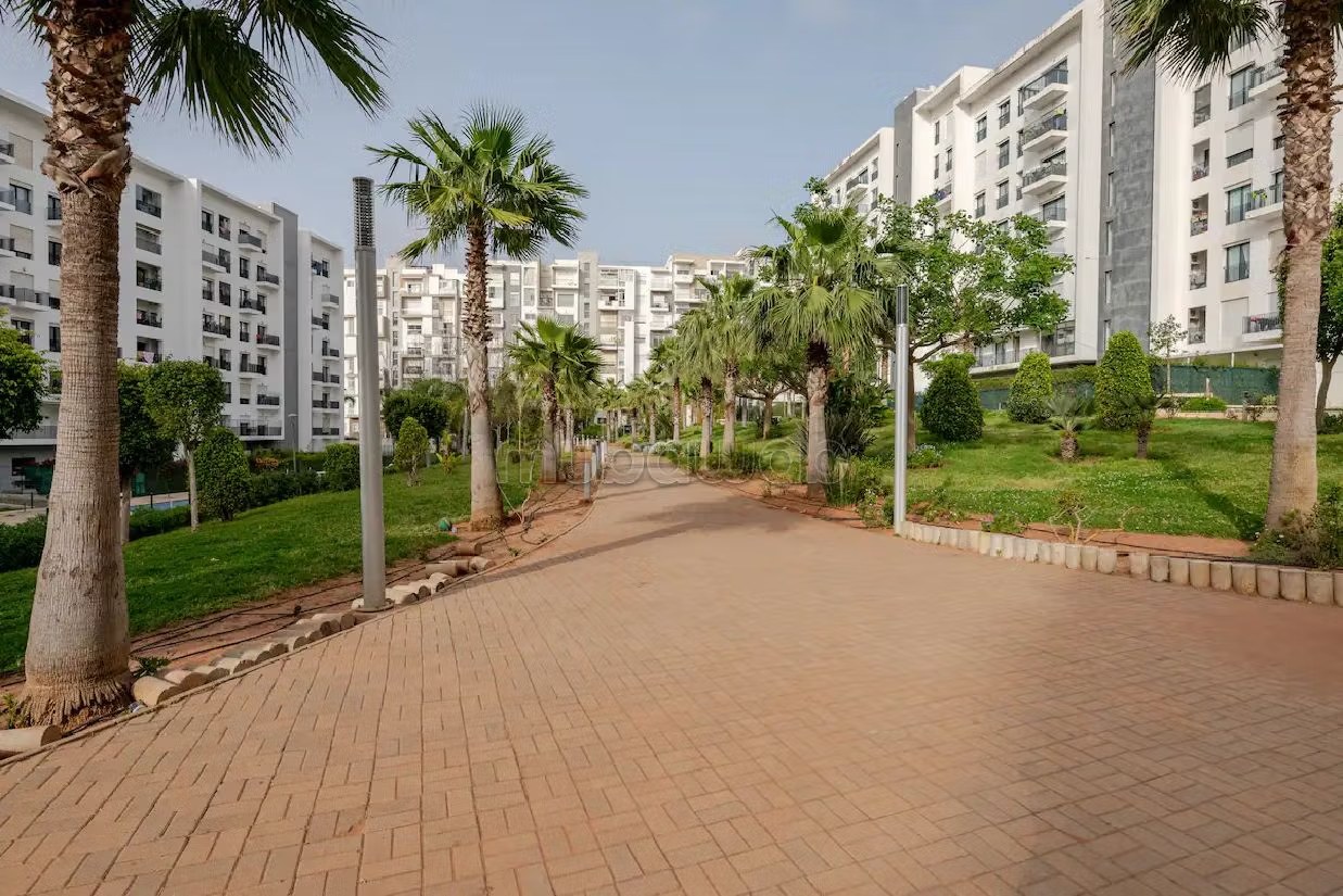 Charmant et spacieux 3BR /Prestigia Rabat/À pied du stade - Photo 16