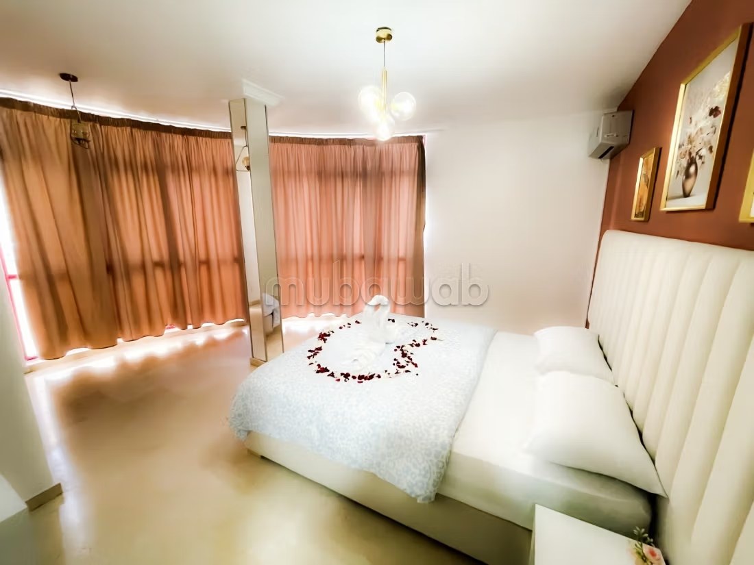 Charment appartement de 3 chambre city centre - Photo 4
