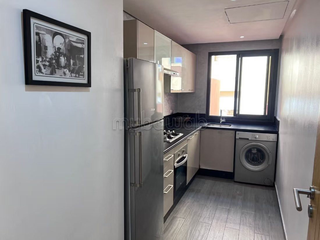Appartements à louer à Guéliz. 1 chambre. Salon typique marocain, résidence sécurisée