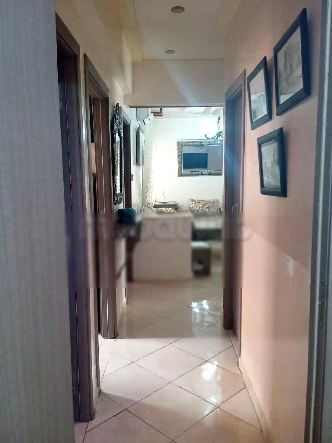 Appartement de vacances à louer à Hay Mabrouka. 3 pièces confortables. Cheminée et concierge - Photo 10