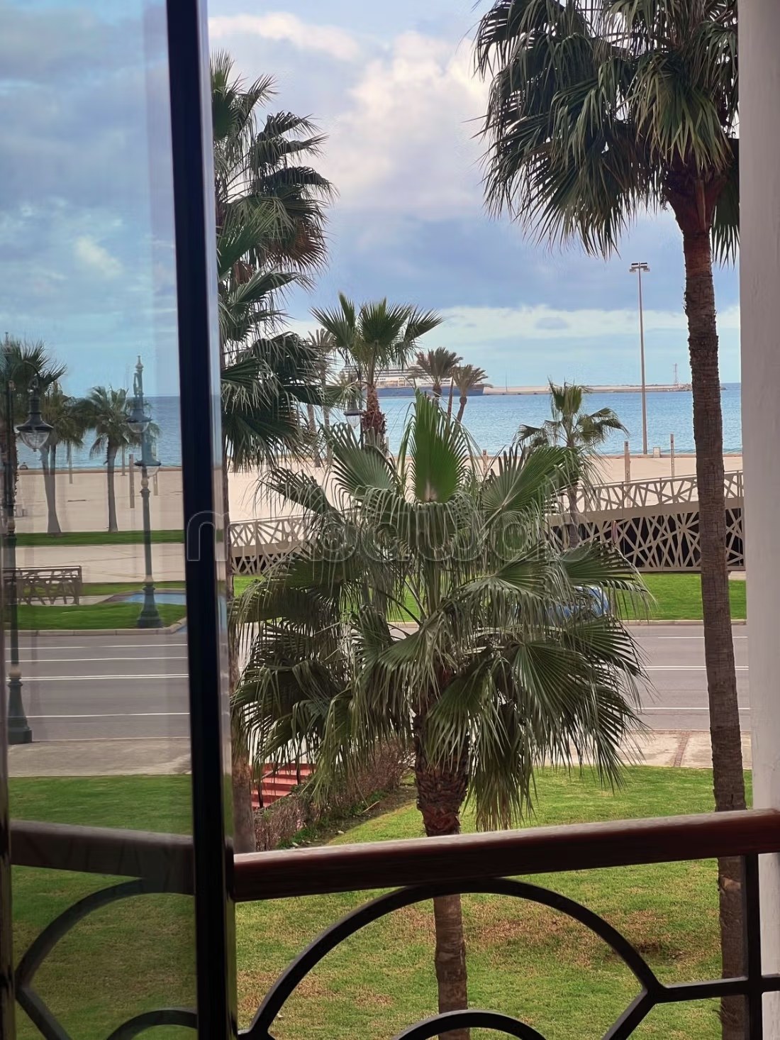 2 BR Apartment with sea view - Photo 13