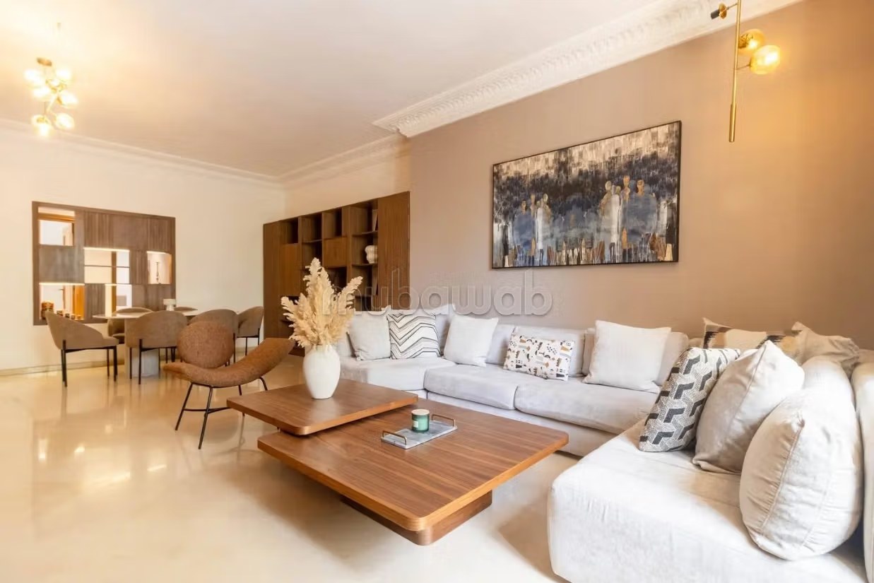 Appartement de vacances à louer à Racine. Surface de 90 m². Fenêtres avec double vitrage et porte blindée