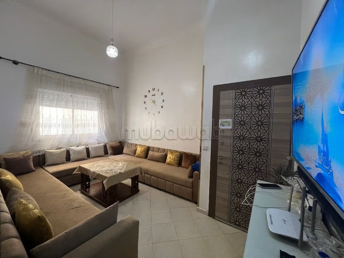 Location d'un appartement à Tanja Balia. 2 chambres. Salon traditionnel et porte blindée - Photo 15