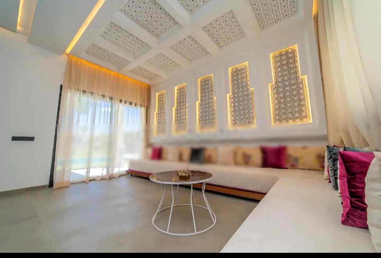 Magnifique villa à louer pour vos vacances à Route de Ouarzazate. 7 pièces. Résidence avec concierge, climatisation générale - Photo 28