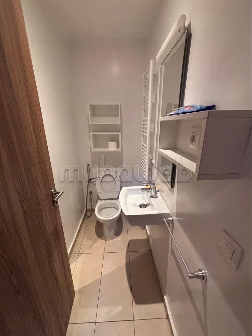 Location saisonnière à Roches Noires. Surface totale 84 m². Service de concierge et climatisation - Photo 22