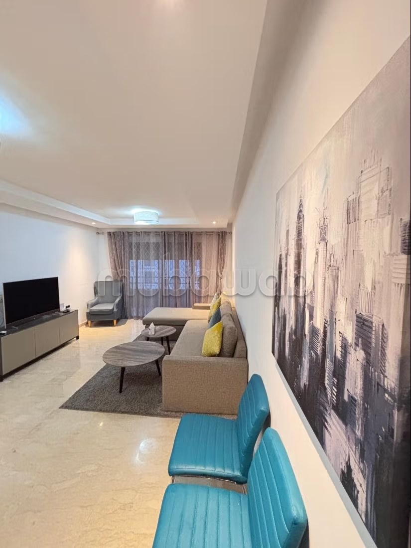 Location saisonnière à Roches Noires. Surface totale 84 m². Service de concierge et climatisation - Photo 10