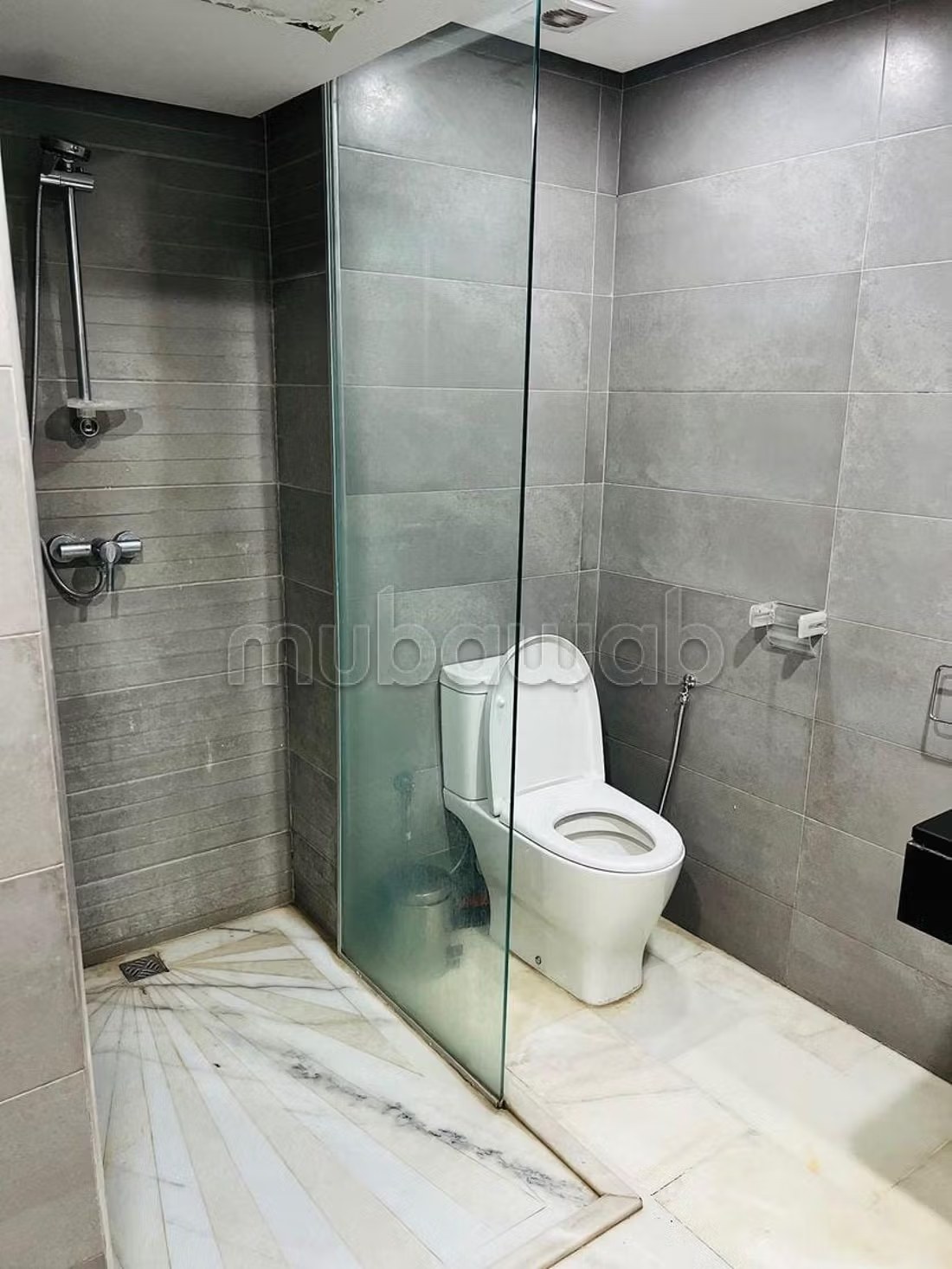 Location d'un appartement à Guéliz. 2 pièces confortables. Antenne parabolique, résidence sécurisée - Photo 6