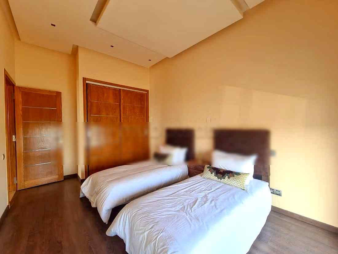 Somptueuse Villa Familiale avec Piscine Privée - Photo 13