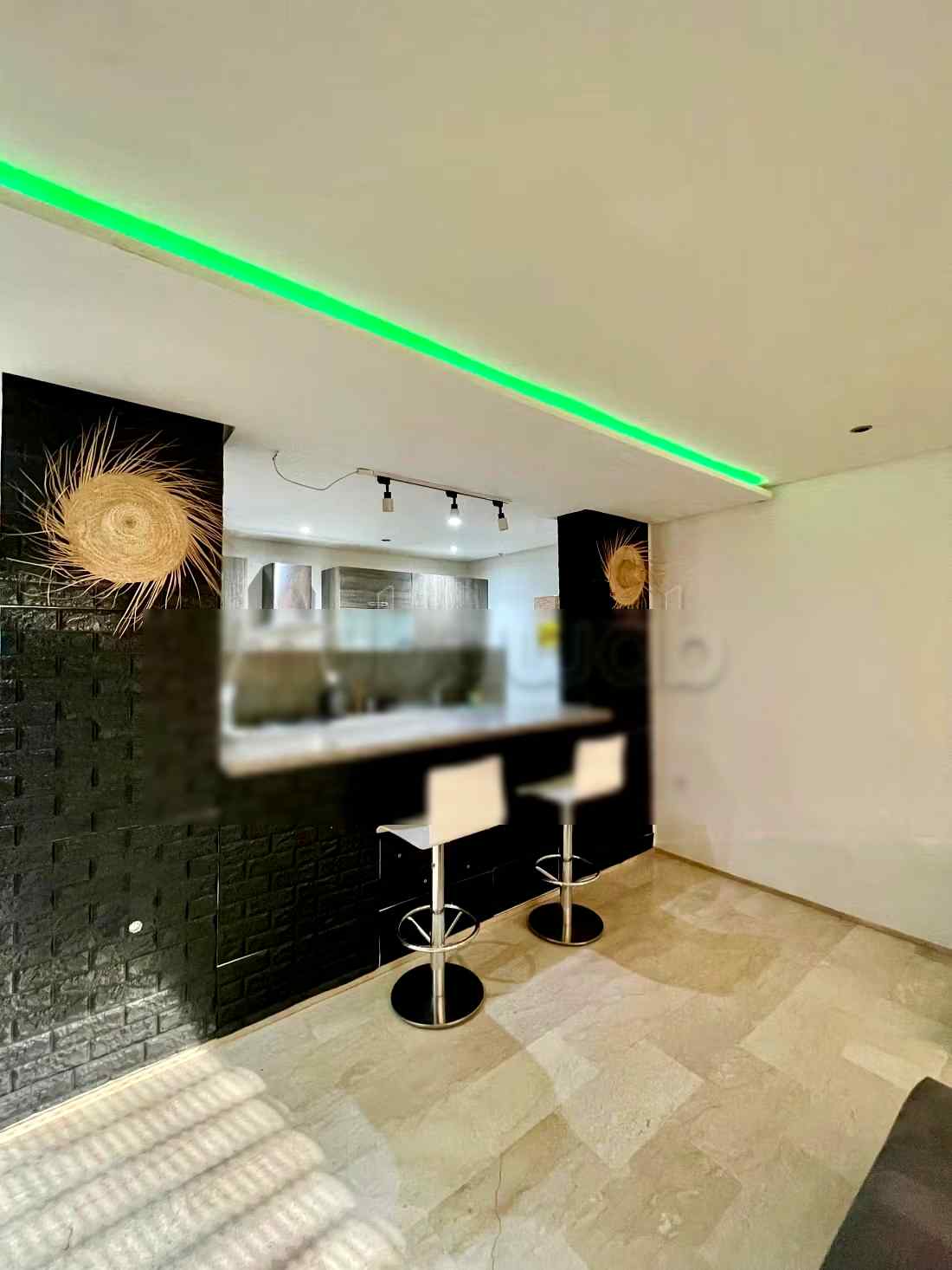 Location d'un appartement à Guéliz. 1 Pièce. Salon traditionnel, antenne parabolique générale - Photo 2