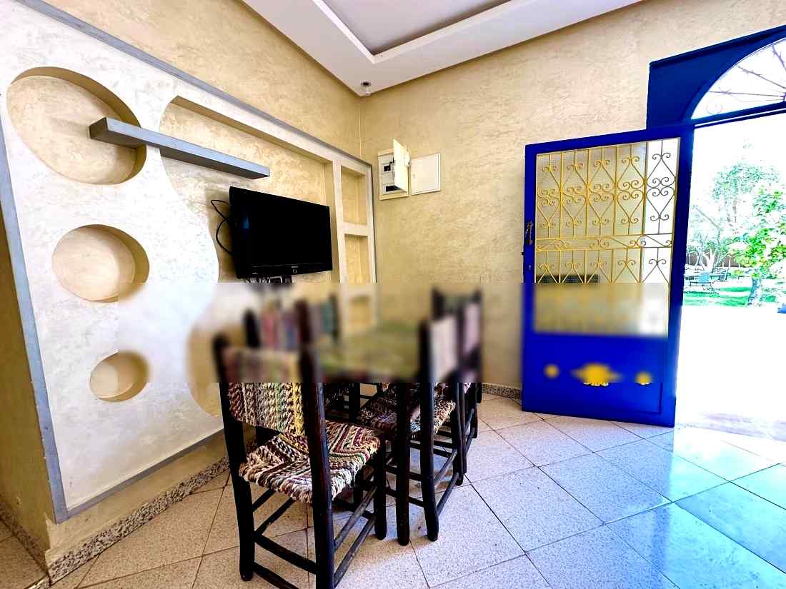Location saisonnière villa haut standing à Route de Fez. Surface de 140 m². Service de concierge et climatisation - Photo 5
