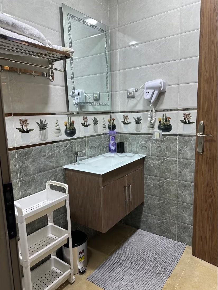Bel Appartement vue sur la piscine - Photo 10