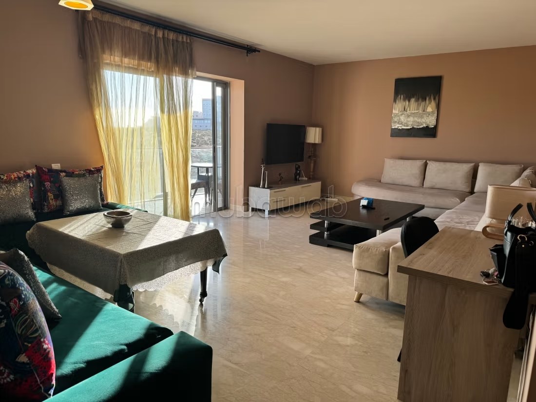 Appartements à louer location saisonnière à Founti.
Superficie 85 m².
Ascenseur et garage - Photo 5