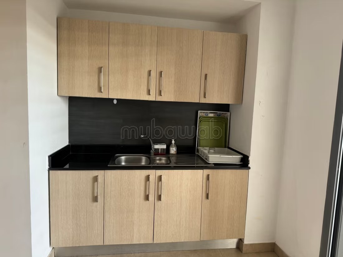 Appartements à louer location saisonnière à Founti.
Superficie 85 m².
Ascenseur et garage - Photo 11