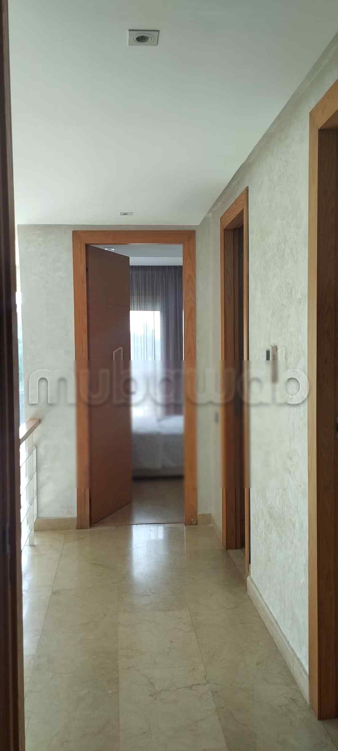 Location saisonnière villa haut standing à Ain Diab. 3 pièces. Garage et terrasse - Photo 19