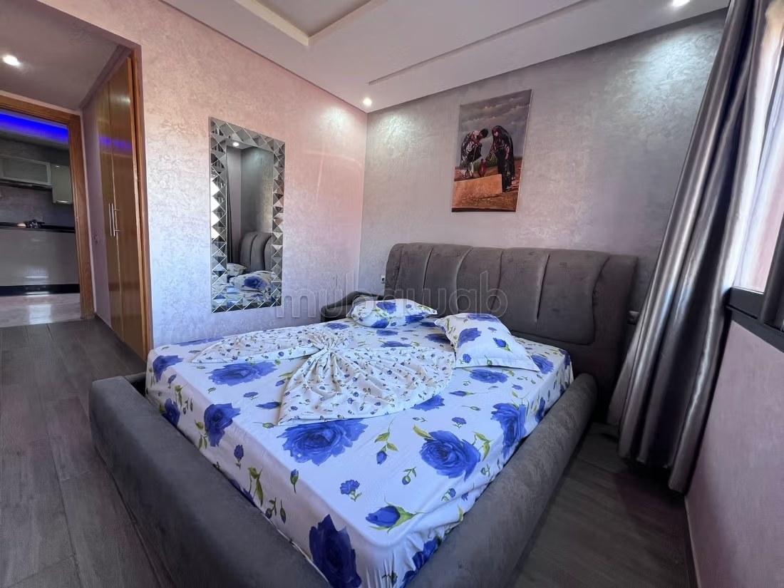 Location saisonnière à Guéliz. 2 belles chambres. Système de parabole et salon marocain - Photo 4