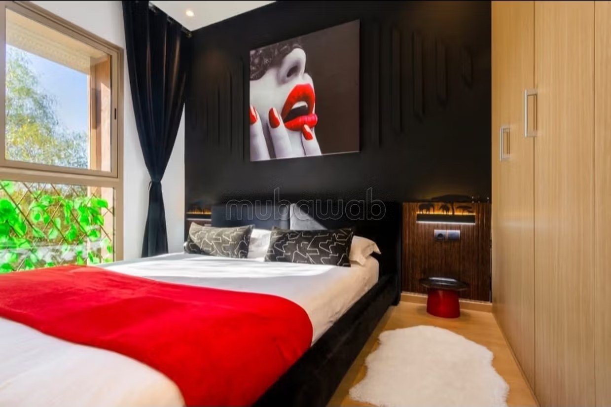 Location d'un appartement en Centre ville. 
3 belles chambres. 
Jardin et terrasse - Photo 4