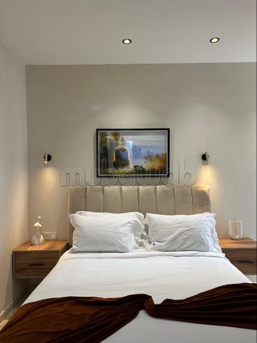 Luxury apartment with swimming pool face to beach in Malabata
