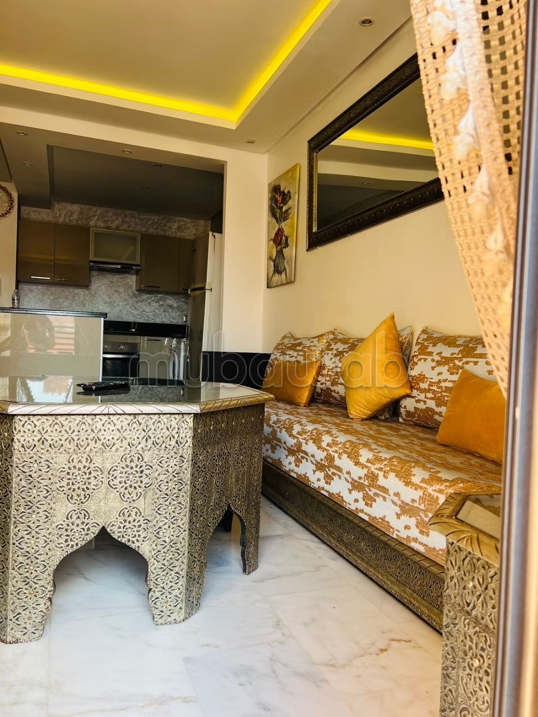 Location d'un appartement à Guéliz. 3 pièces. Concierge et climatisation. - Photo 2