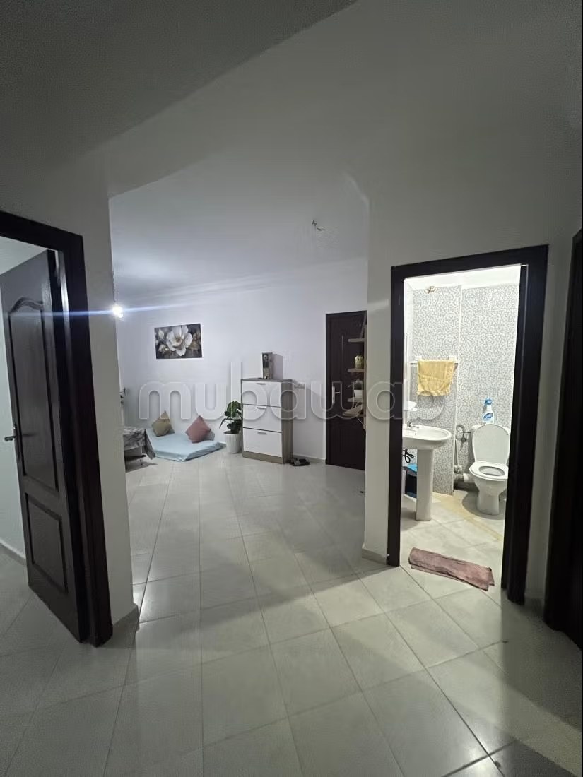 Appartement de vacances à louer à Tanja Balia.
Superficie 60 m².
Système de parabole et résidence sécurisée