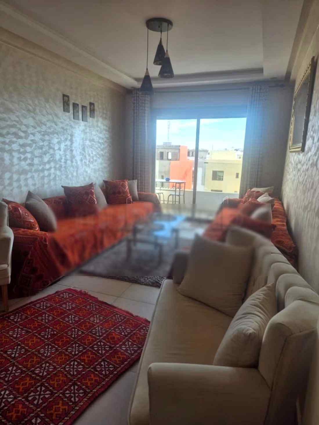 Appartements à louer au cœur de la ville. 2 belles chambres. Balcon et ascenseur - Photo 3